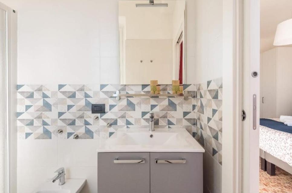 Kate Apartment In Centro 3 Camere Da Letto 3 Bagni Floransa Dış mekan fotoğraf