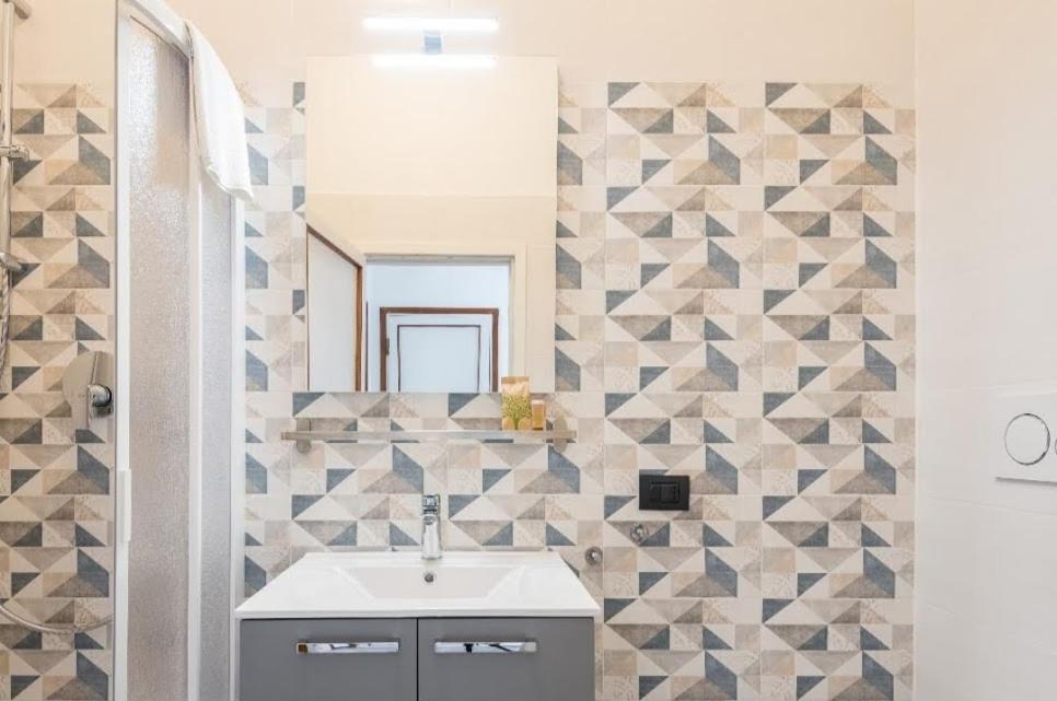 Kate Apartment In Centro 3 Camere Da Letto 3 Bagni Floransa Dış mekan fotoğraf